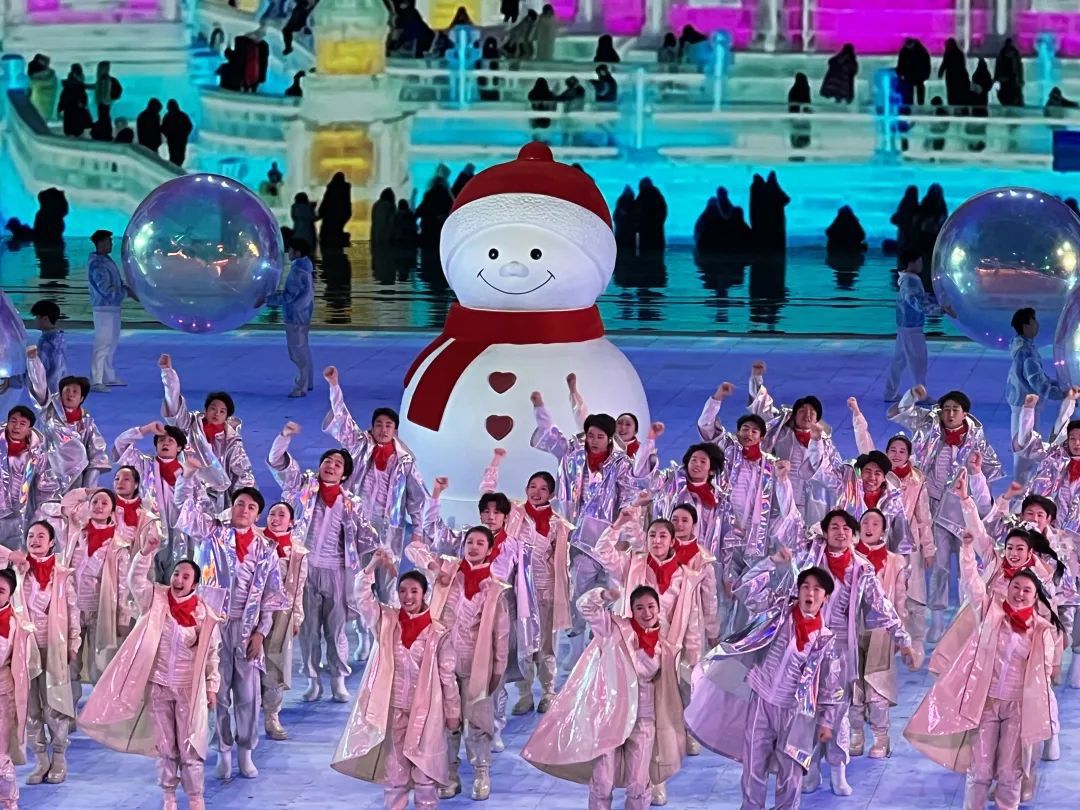 被中国美学惊呆！直击哈尔滨亚冬会开幕式：山