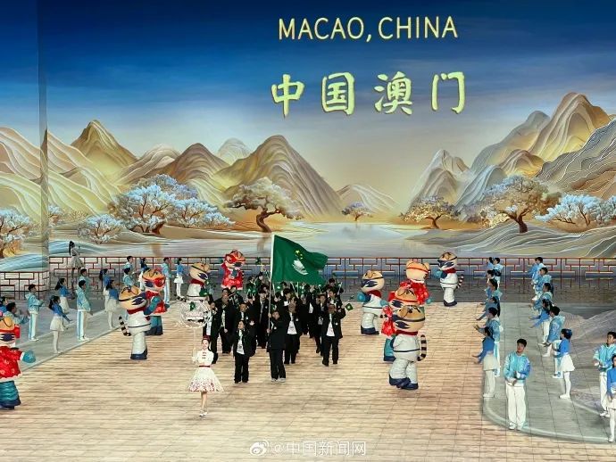 被中国美学惊呆！直击哈尔滨亚冬会开幕式：山