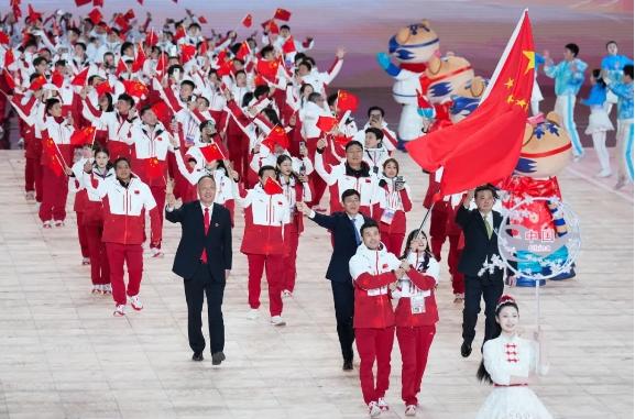 被中国美学惊呆！直击哈尔滨亚冬会开幕式：山