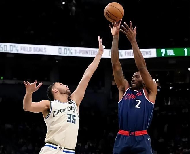 雷霆稳居西部第一 马刺八连胜紧追 部分球队冲击